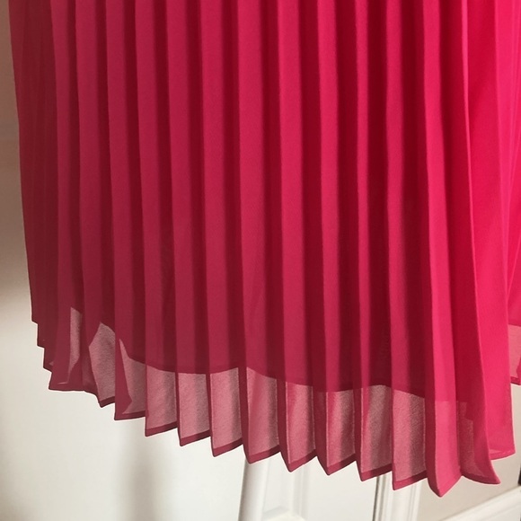 Trina Turk large blouse pink sleeveless - Picture 4 of 10